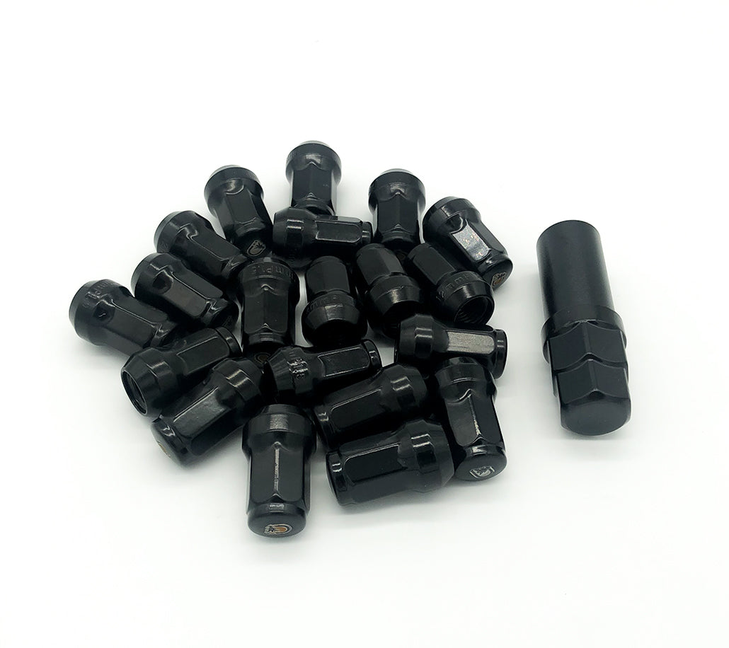 Alpine Designs Universal Lug Nuts + Lock key