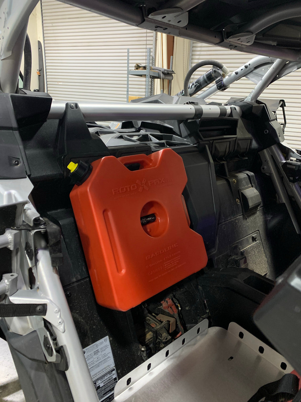 Roto Pax Extra Fuel Can Mount 